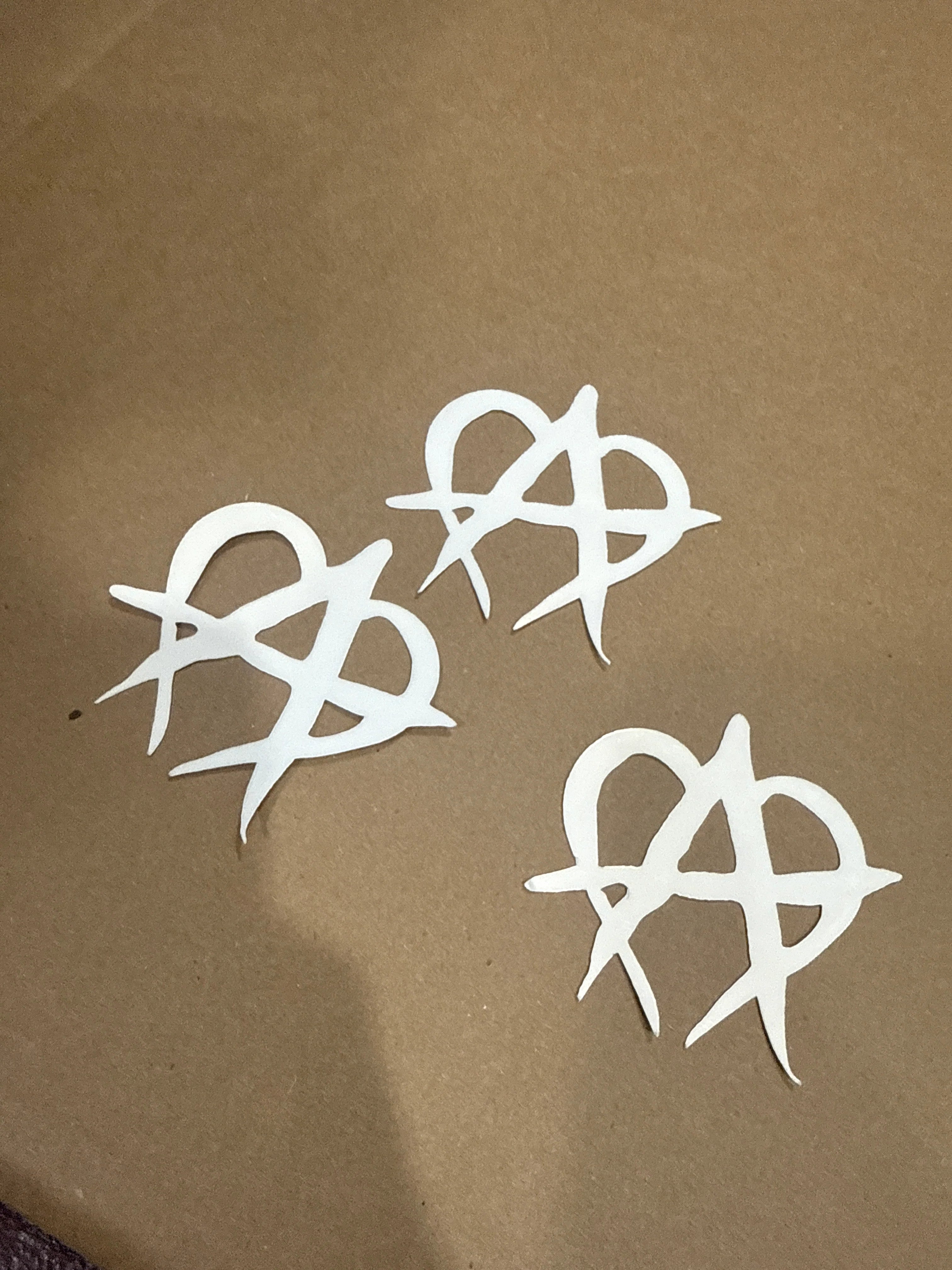 Unmanageable stickers
